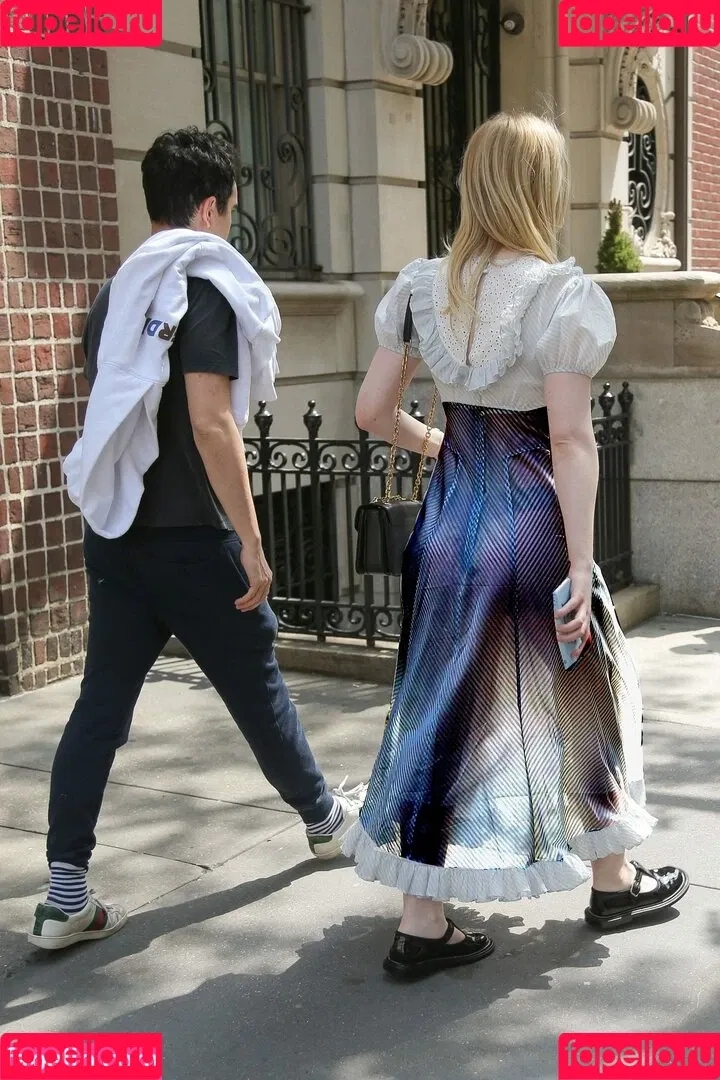 Elle Fanning / ellefanning Onlyfans Photo Gallery 
