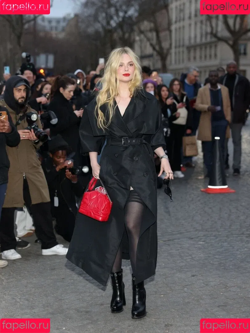 Elle Fanning / ellefanning Onlyfans Photo Gallery 