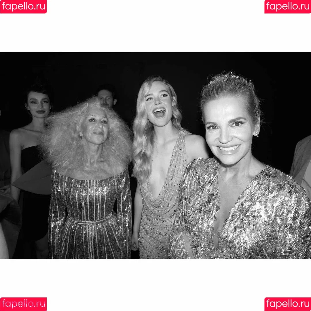Elle Fanning / ellefanning Onlyfans Photo Gallery 