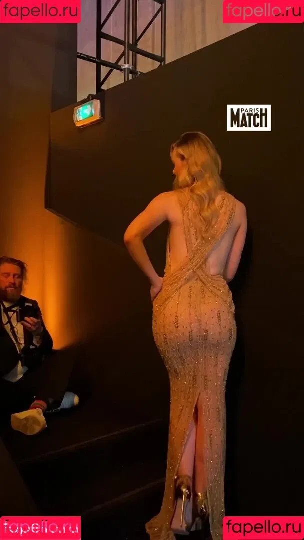 Elle Fanning / ellefanning Onlyfans Photo Gallery 