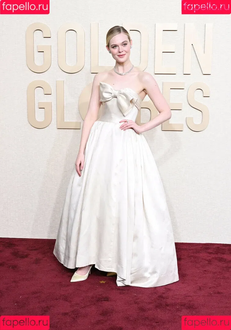 Elle Fanning / ellefanning Onlyfans Photo Gallery 