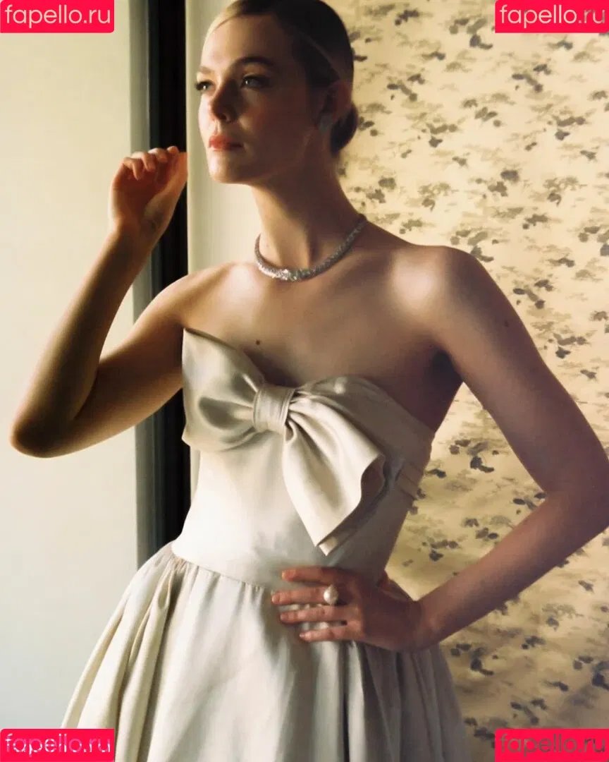 Elle Fanning / ellefanning Onlyfans Photo Gallery 