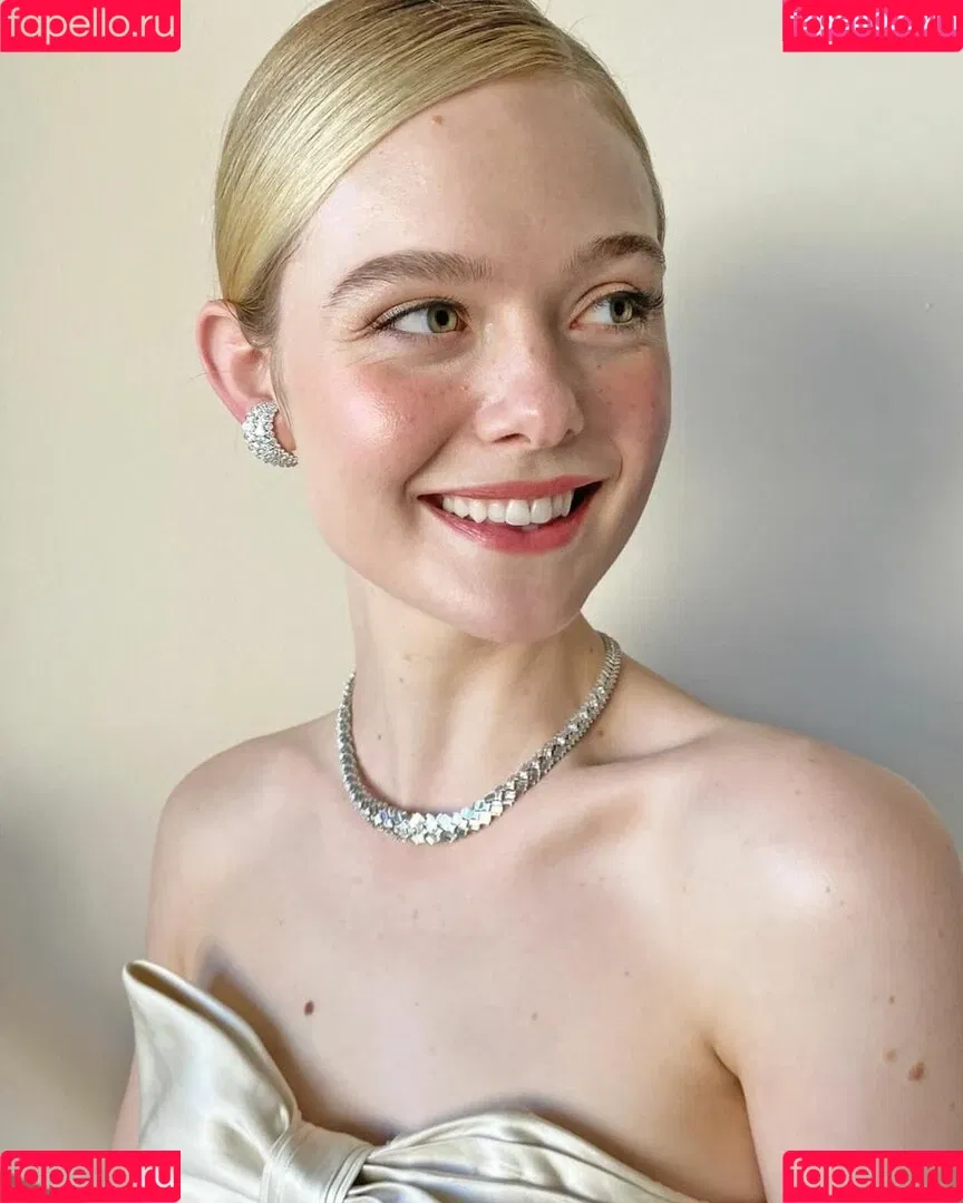 Elle Fanning / ellefanning Onlyfans Photo Gallery 