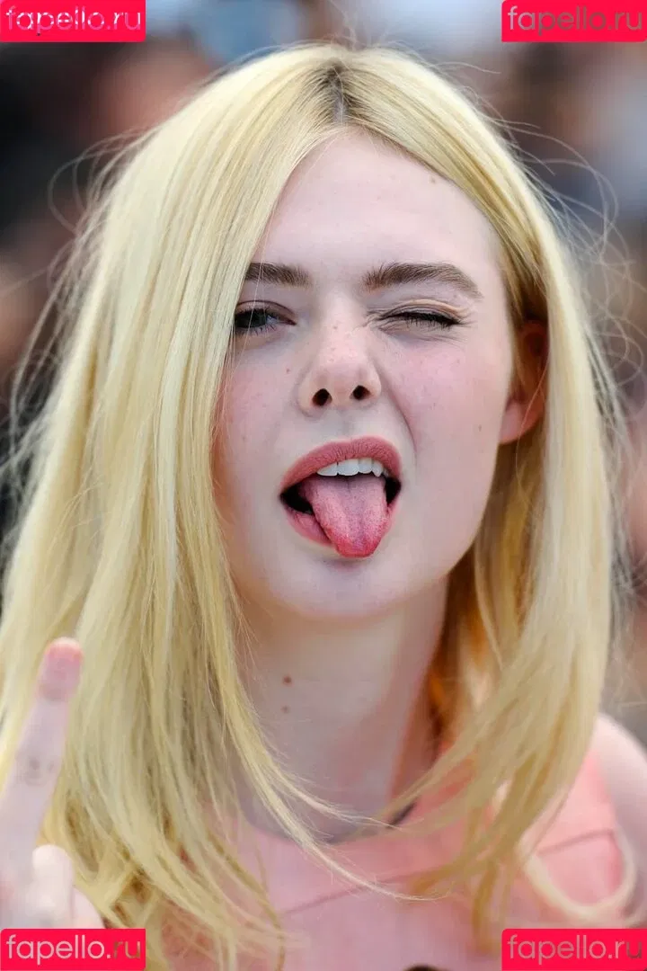 Elle Fanning / ellefanning Onlyfans Photo Gallery 