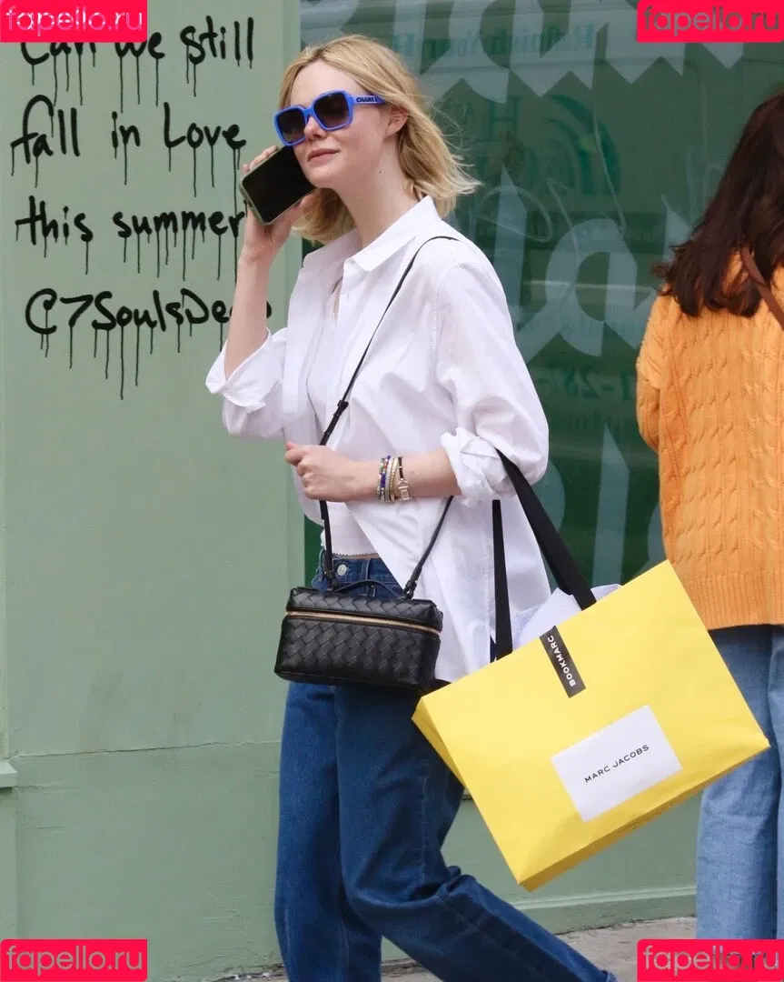 Elle Fanning / ellefanning Onlyfans Photo Gallery 