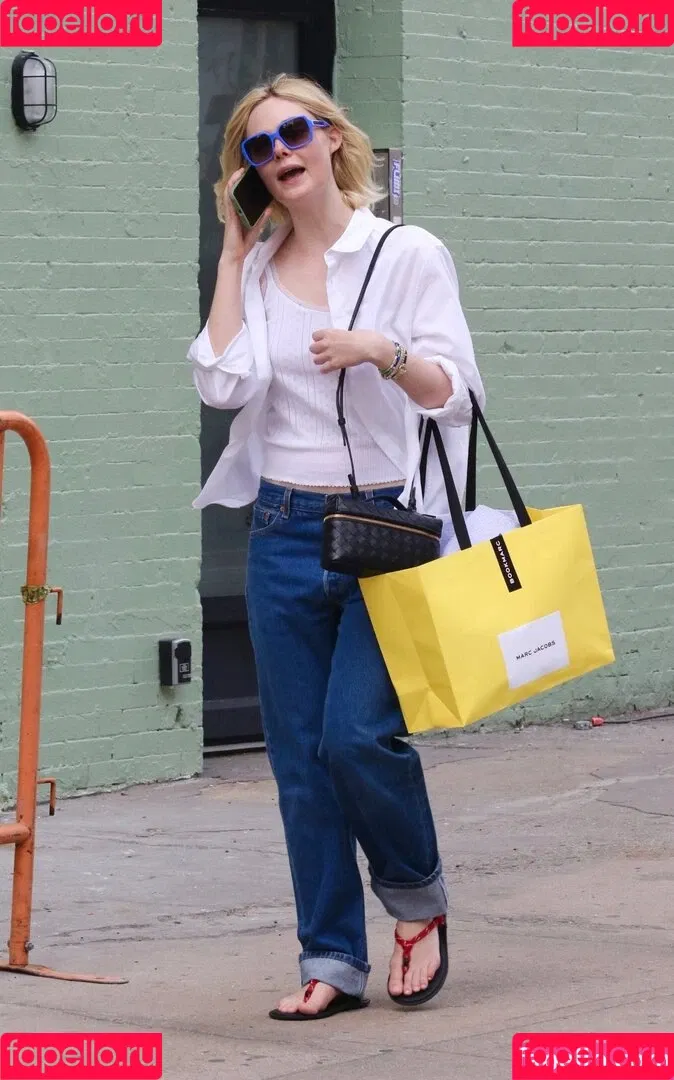 Elle Fanning / ellefanning Onlyfans Photo Gallery 