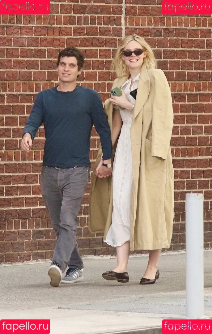 Elle Fanning / ellefanning Onlyfans Photo Gallery 