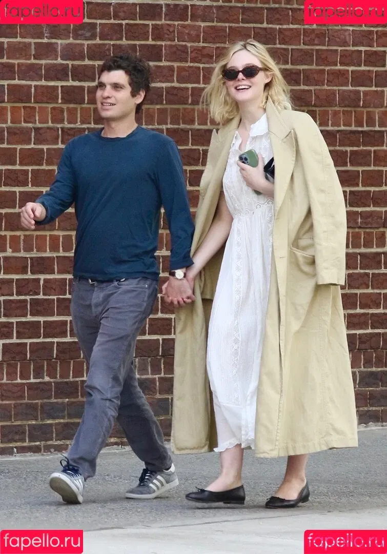 Elle Fanning / ellefanning Onlyfans Photo Gallery 