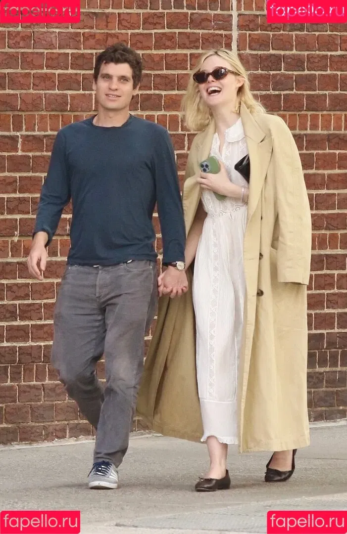 Elle Fanning / ellefanning Onlyfans Photo Gallery 