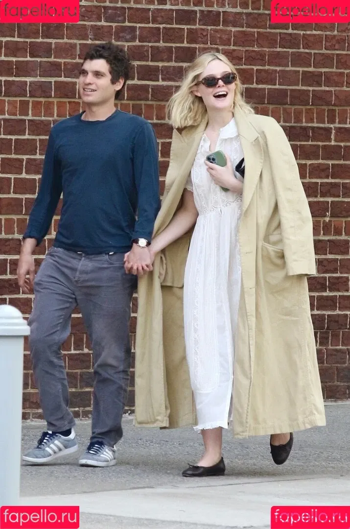 Elle Fanning / ellefanning Onlyfans Photo Gallery 