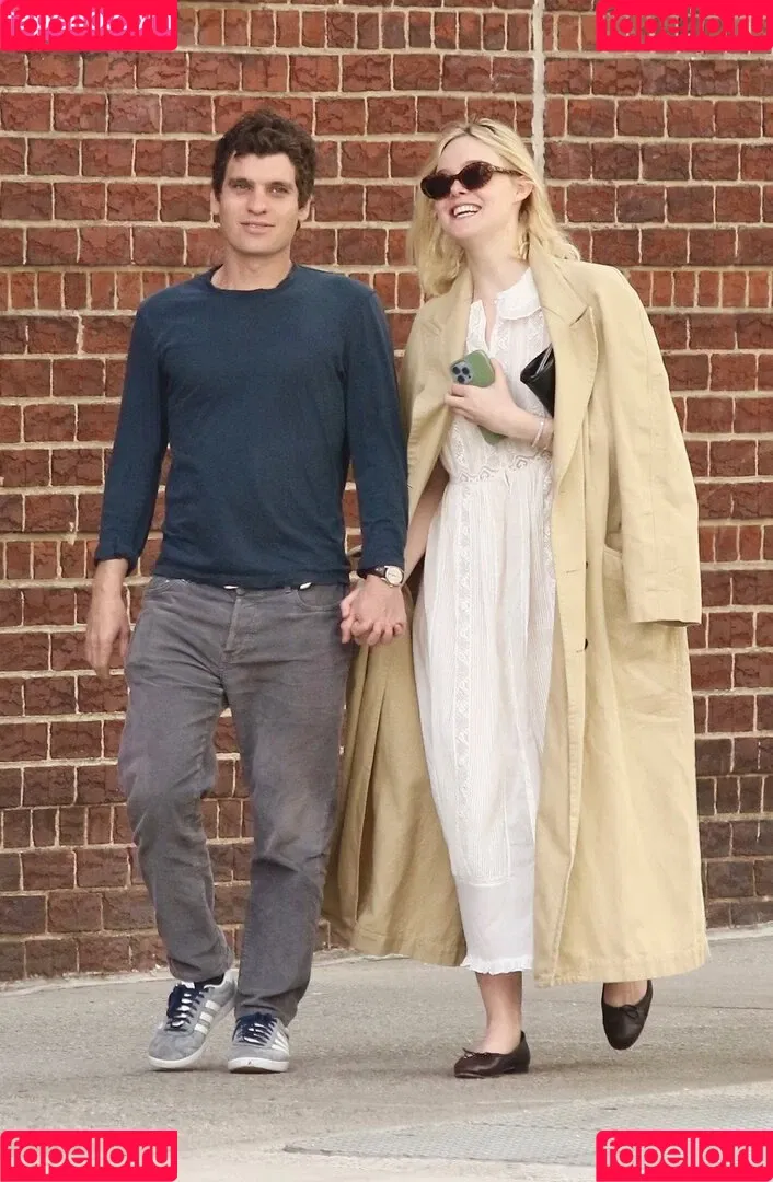 Elle Fanning / ellefanning Onlyfans Photo Gallery 