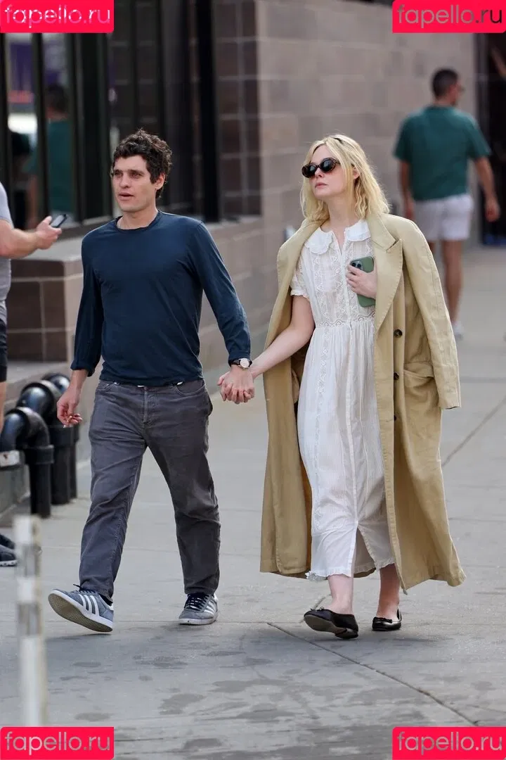 Elle Fanning / ellefanning Onlyfans Photo Gallery 