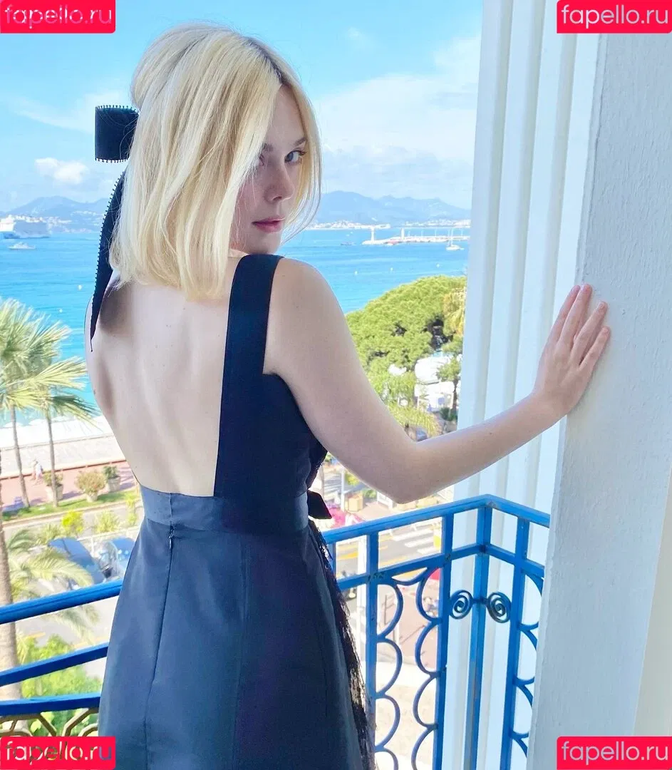 Elle Fanning / ellefanning Onlyfans Photo Gallery 