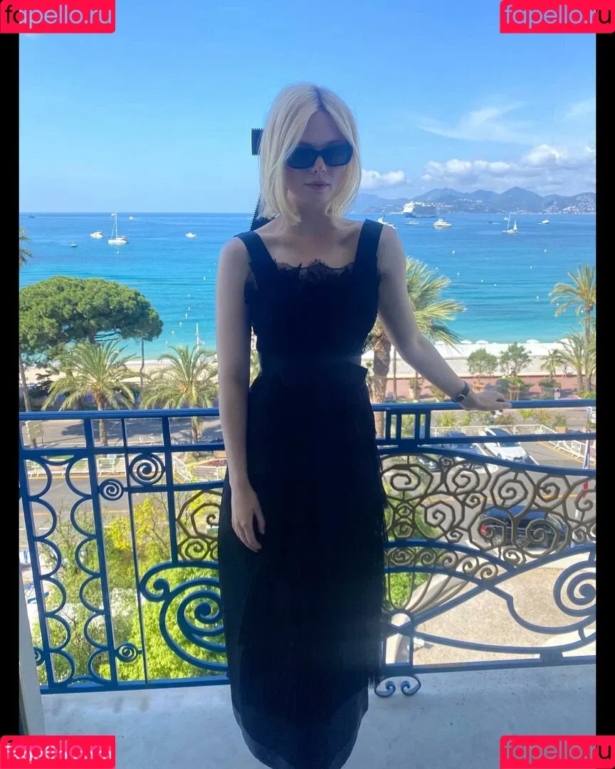 Elle Fanning / ellefanning Onlyfans Photo Gallery 