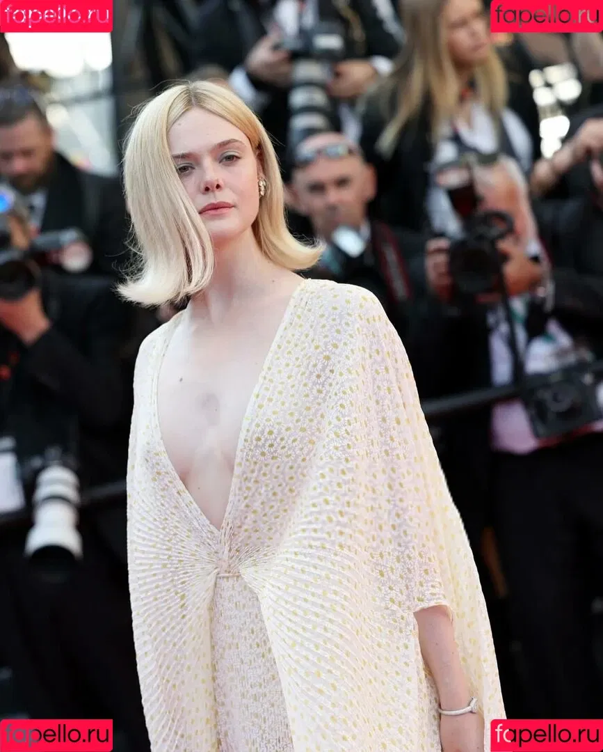 Elle Fanning / ellefanning Onlyfans Photo Gallery 