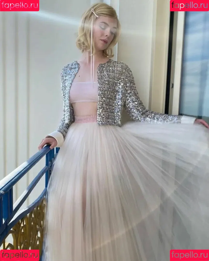 Elle Fanning / ellefanning Onlyfans Photo Gallery 