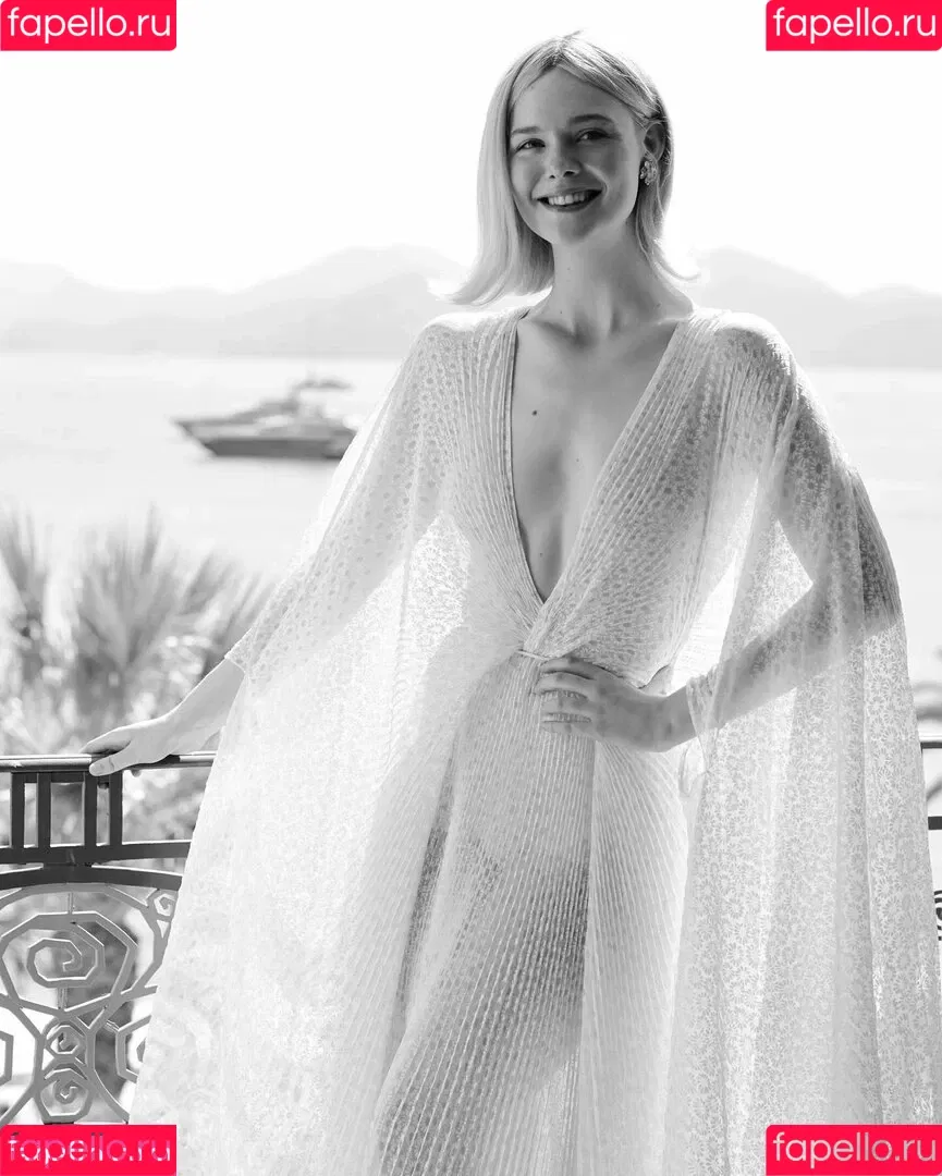 Elle Fanning / ellefanning Onlyfans Photo Gallery 