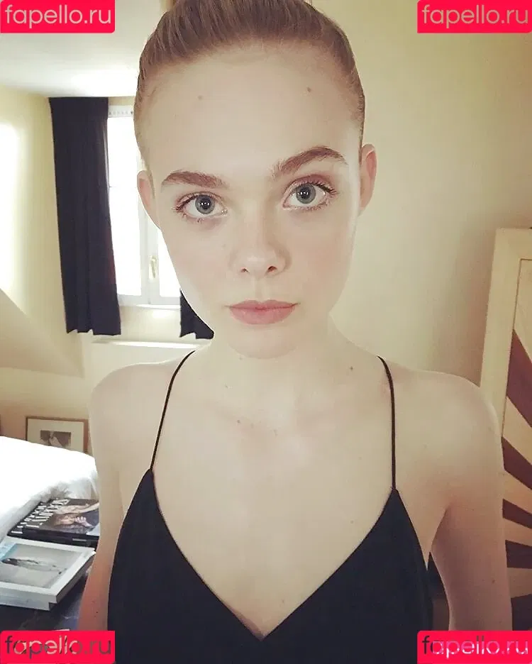 Elle Fanning / ellefanning Onlyfans Photo Gallery 