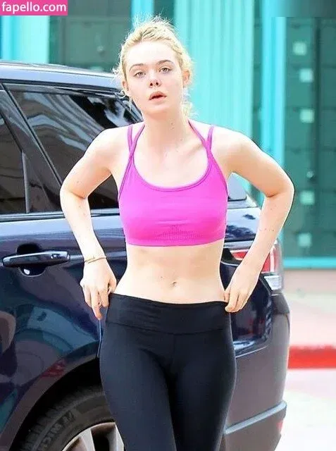 Elle Fanning / ellefanning Onlyfans Photo Gallery 
