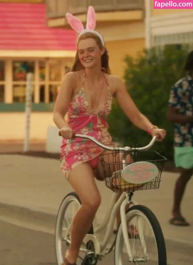 Elle Fanning / ellefanning Onlyfans Photo Gallery 