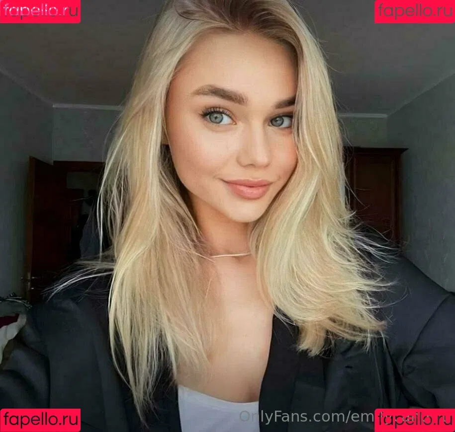 emilly_candy1 / emilycandy1 Onlyfans Photo Gallery 