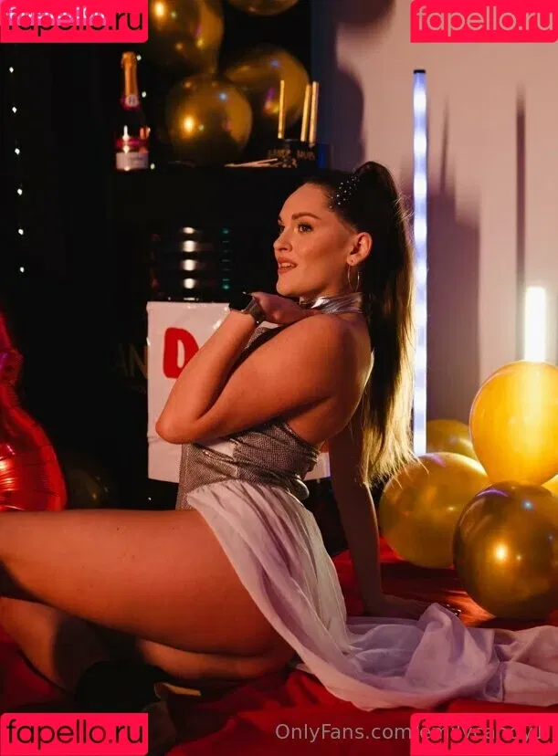 emilly_candy1 / emilycandy1 Onlyfans Photo Gallery 