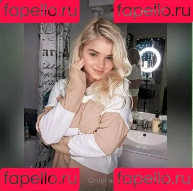 emilly_candy1 / emilycandy1 Onlyfans Photo Gallery 