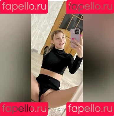 emilly_candy1 / emilycandy1 Onlyfans Photo Gallery 
