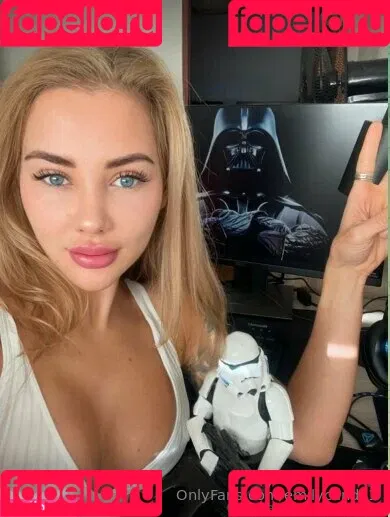 emilly_candy1 / emilycandy1 Onlyfans Photo Gallery 