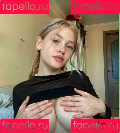 emilly_candy1 / emilycandy1 Onlyfans Photo Gallery 