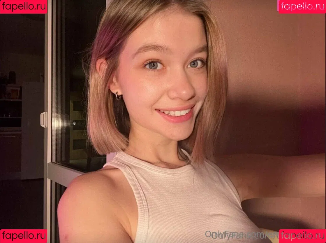 emilly_candy1 / emilycandy1 Onlyfans Photo Gallery 