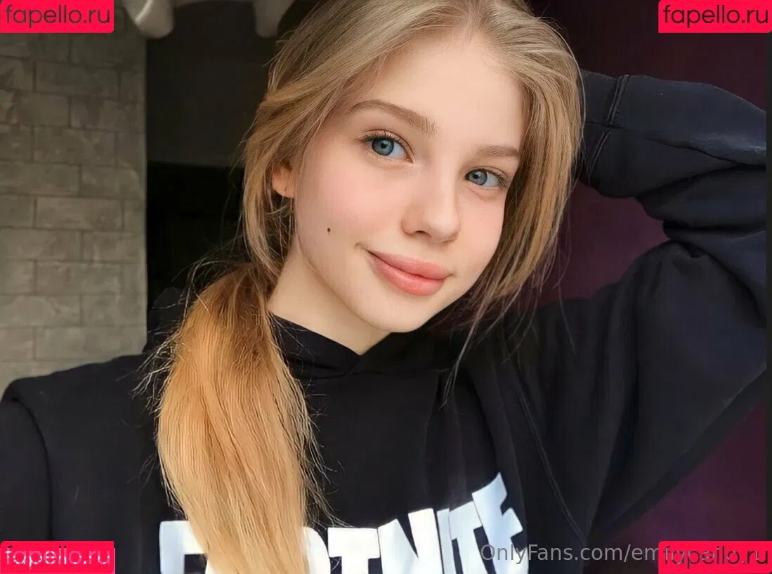 emilly_candy1 / emilycandy1 Onlyfans Photo Gallery 