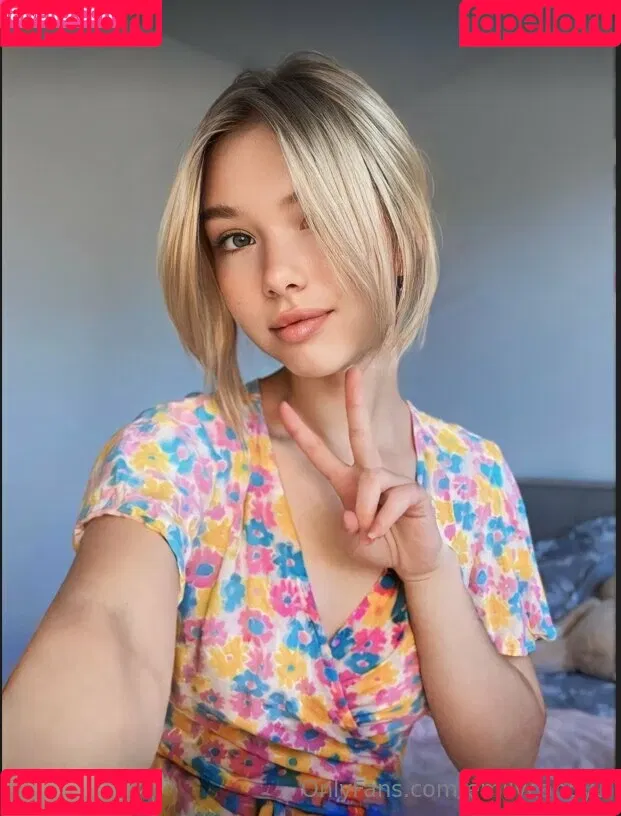 emilly_candy1 / emilycandy1 Onlyfans Photo Gallery 