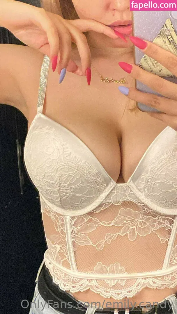 emilly_candy1 / emilycandy1 Onlyfans Photo Gallery 