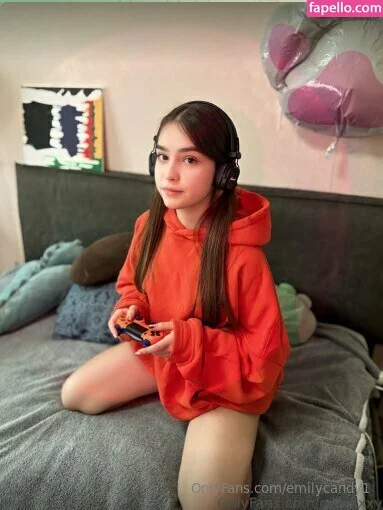 emilly_candy1 / emilycandy1 Onlyfans Photo Gallery 