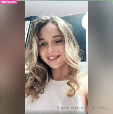 emilly_candy1 / emilycandy1 Onlyfans Photo Gallery 