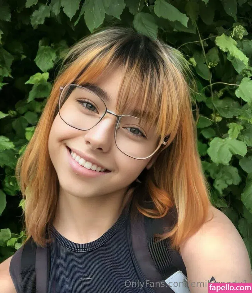 emilly_candy1 / emilycandy1 Onlyfans Photo Gallery 