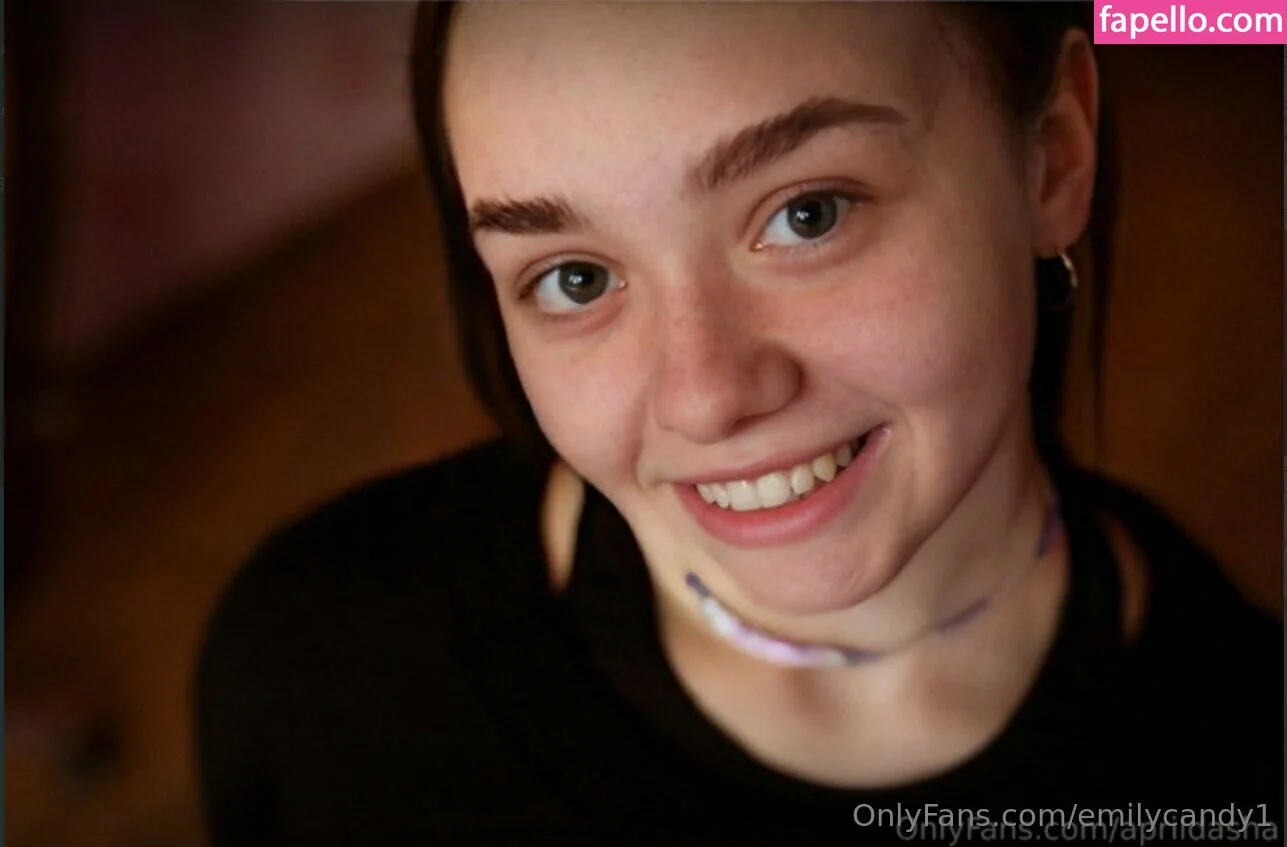 emilly_candy1 / emilycandy1 Onlyfans Photo Gallery 