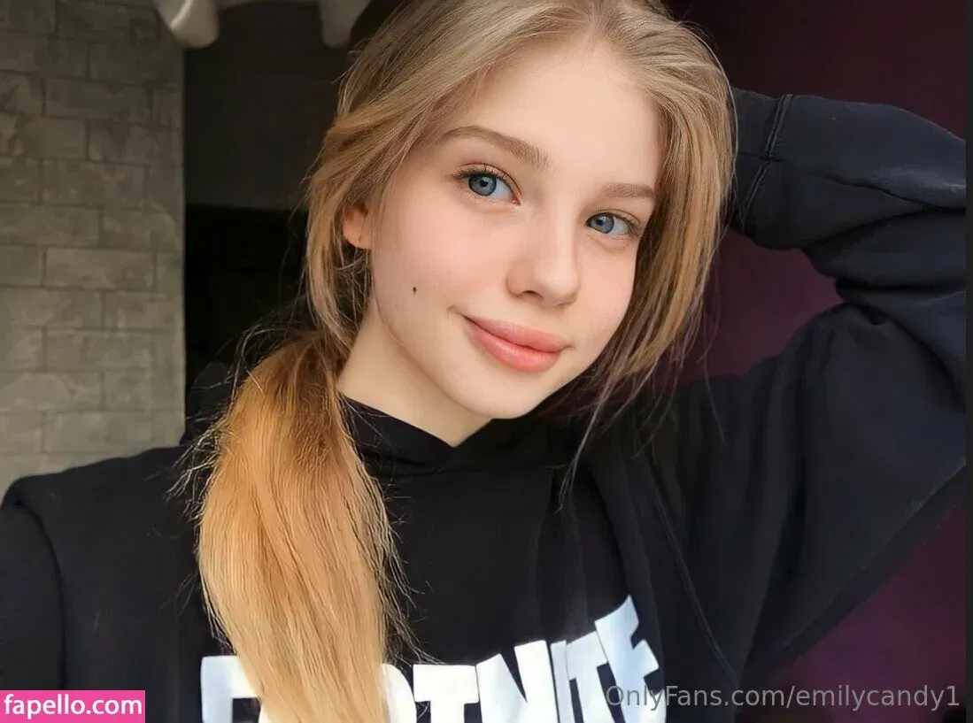 emilly_candy1 / emilycandy1 Onlyfans Photo Gallery 