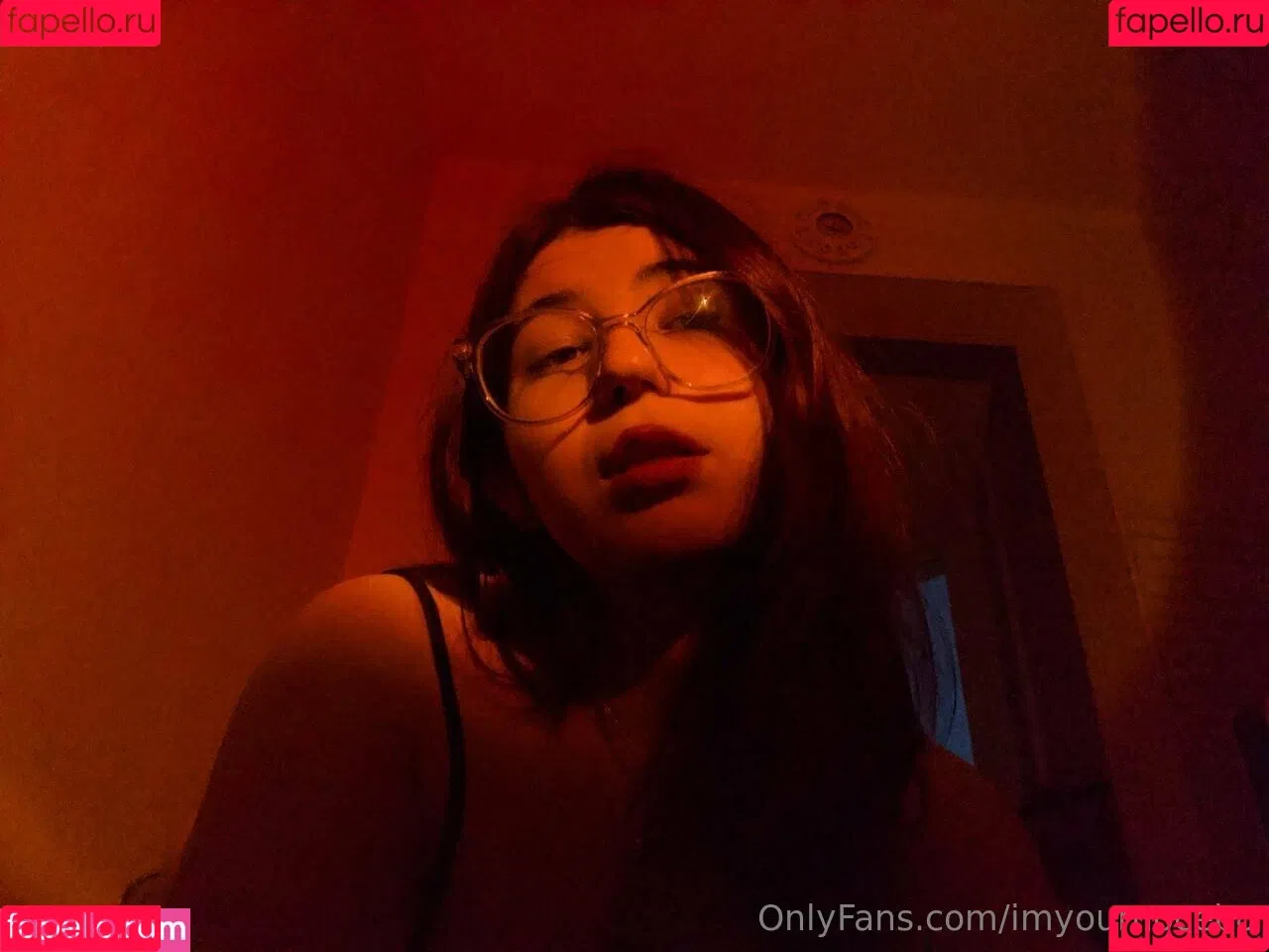 evagreenweb / imyournocebo Onlyfans Photo Gallery 