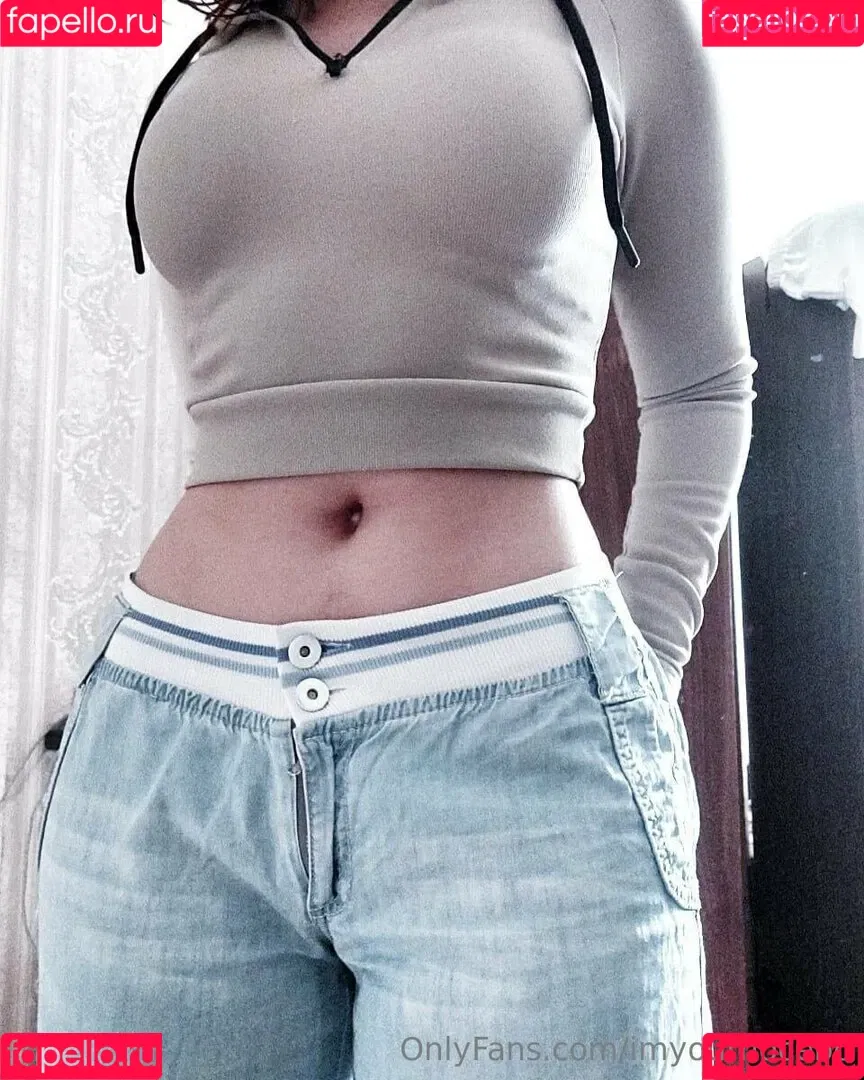 evagreenweb / imyournocebo Onlyfans Photo Gallery 