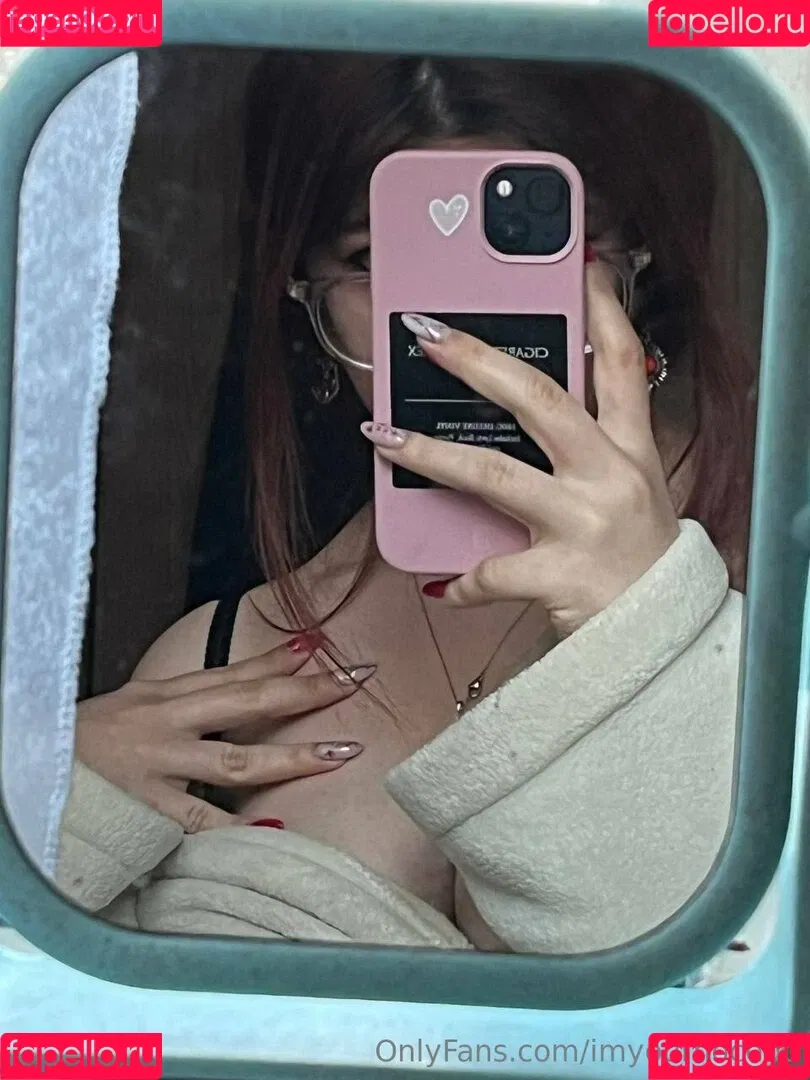 evagreenweb / imyournocebo Onlyfans Photo Gallery 