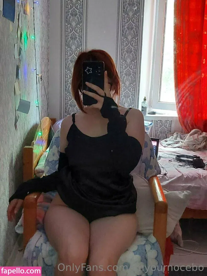 evagreenweb / imyournocebo Onlyfans Photo Gallery 