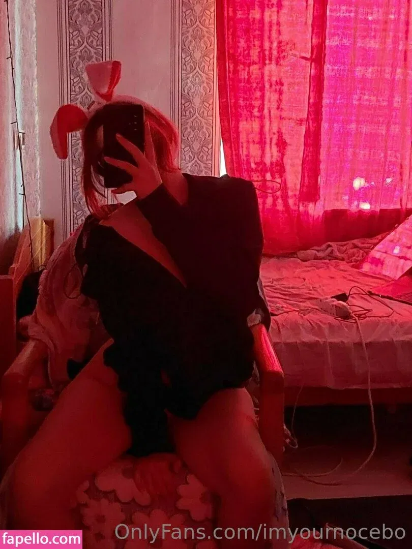 evagreenweb / imyournocebo Onlyfans Photo Gallery 