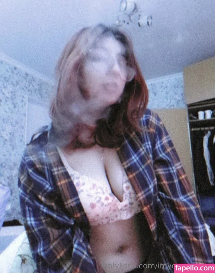 evagreenweb / imyournocebo Onlyfans Photo Gallery 