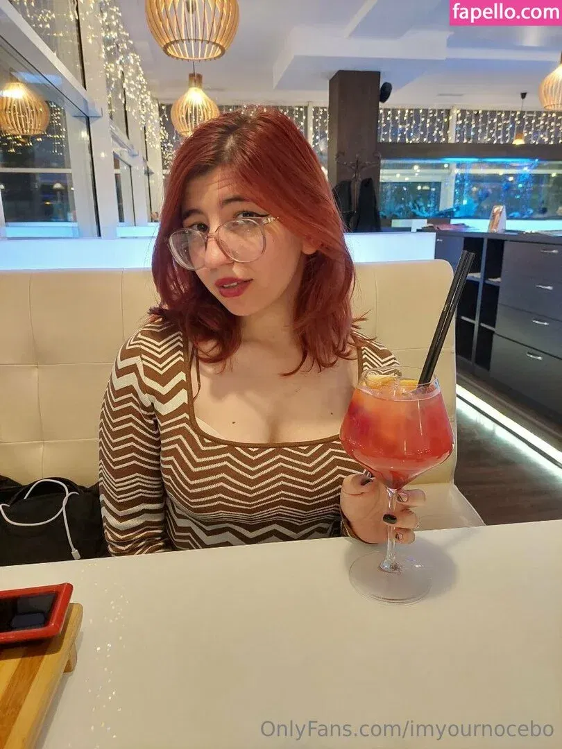 evagreenweb / imyournocebo Onlyfans Photo Gallery 