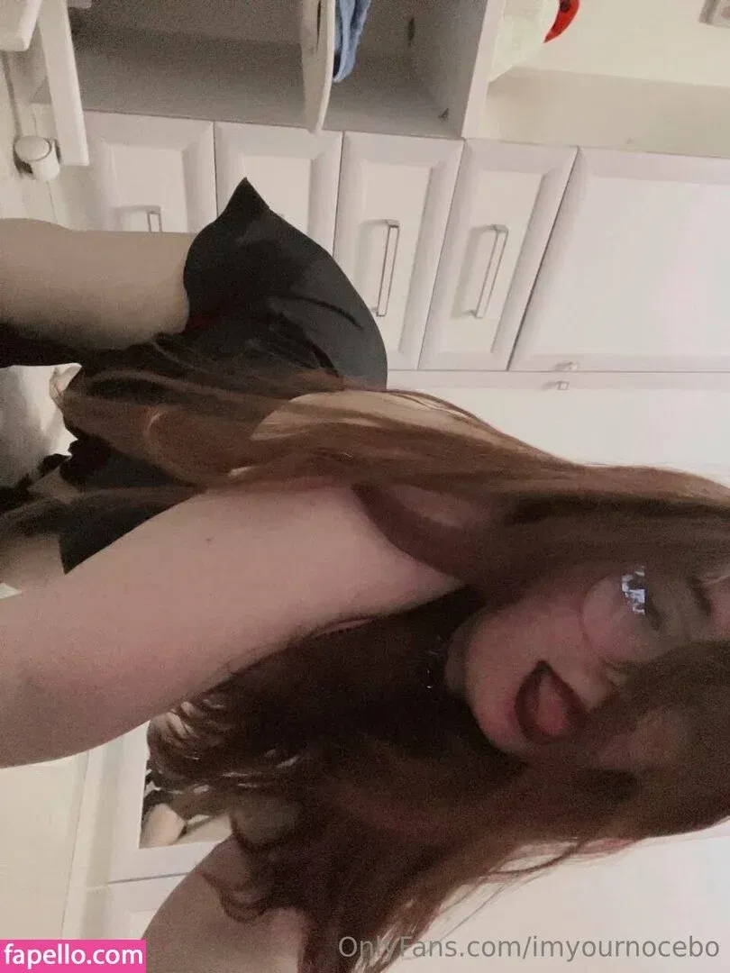 evagreenweb / imyournocebo Onlyfans Photo Gallery 