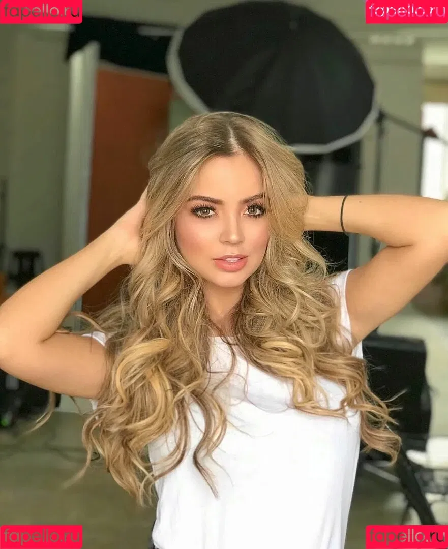 Valentina Gallego / Vallengallego / https: / valentgallegom1 / valentinagallegom1 Onlyfans Photo Gallery 