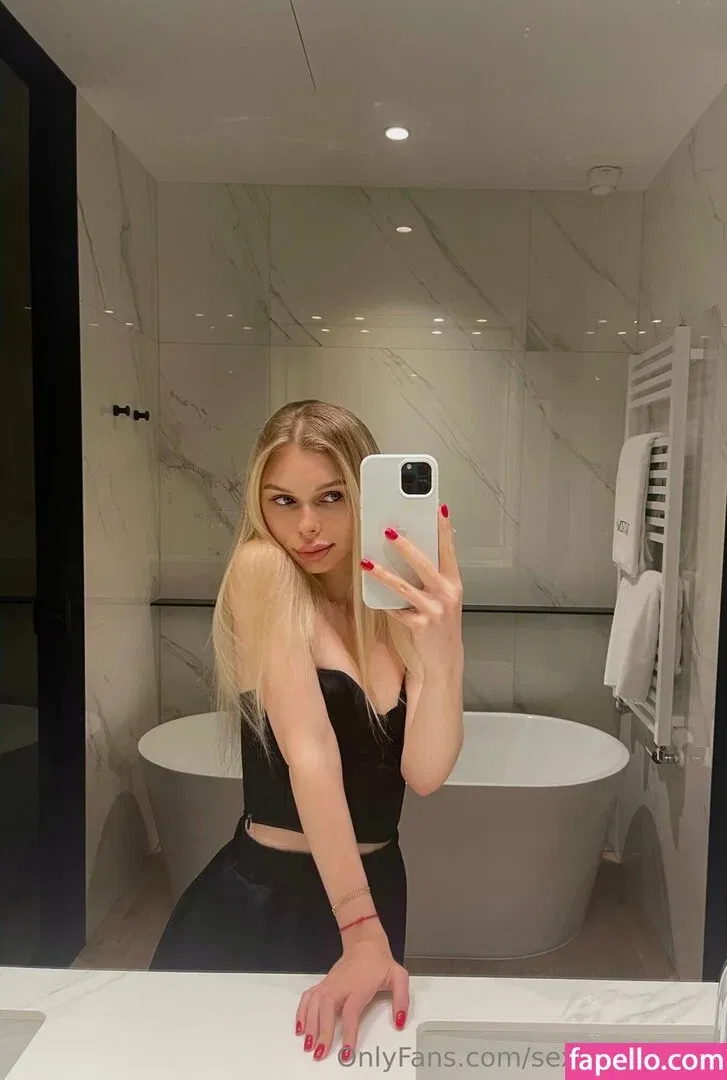 lollarein / pj.cute_models Onlyfans Photo Gallery 