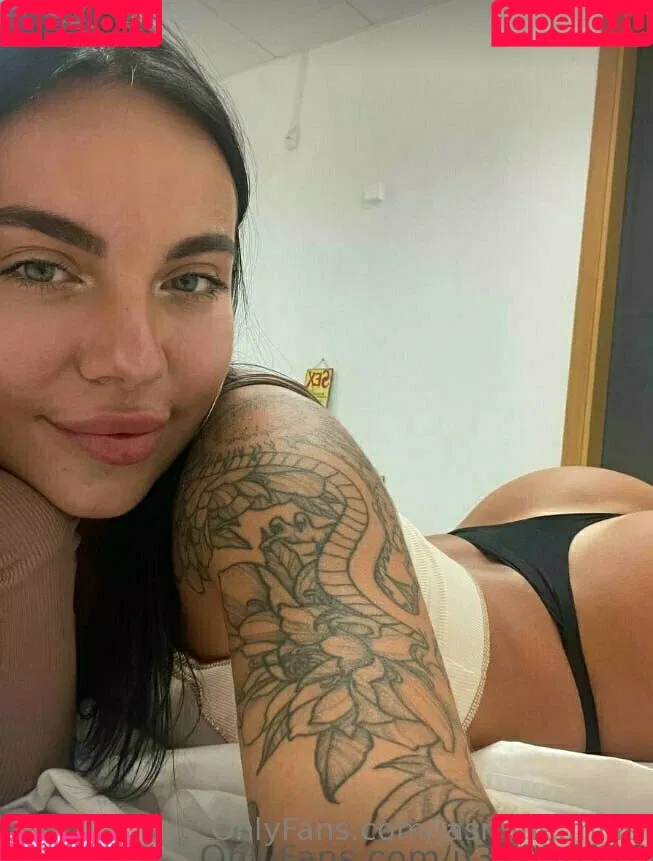 Jasmine Mills / jasmine.mills / jasmine__mills Onlyfans Photo Gallery 